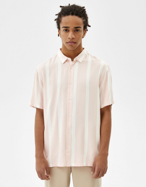 Hemd mit kurzen Ärmeln und Streifen